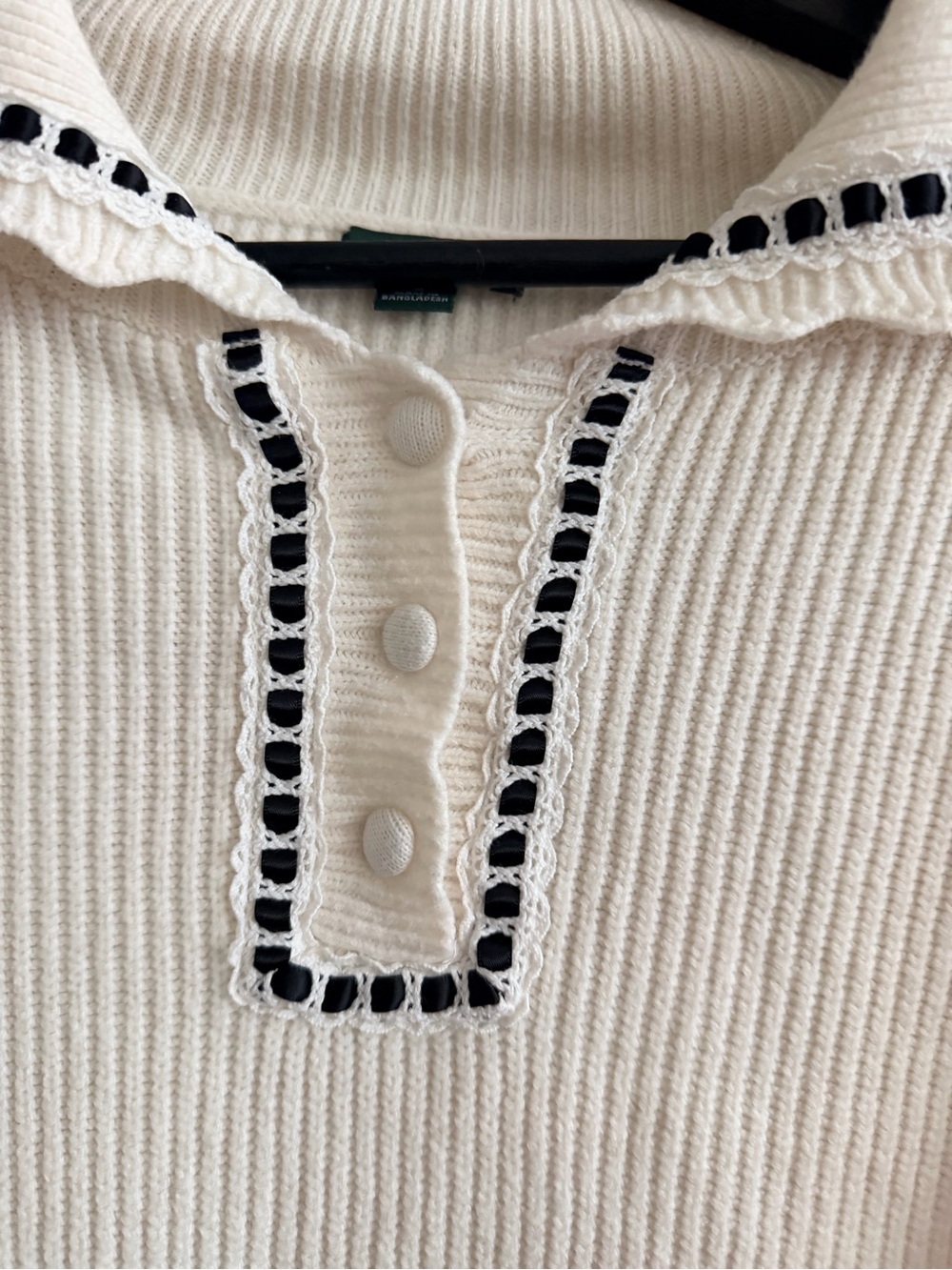 wild fable Cream Ribbed Knit Sweater with Green Logo Tag - Picture 2 of 5